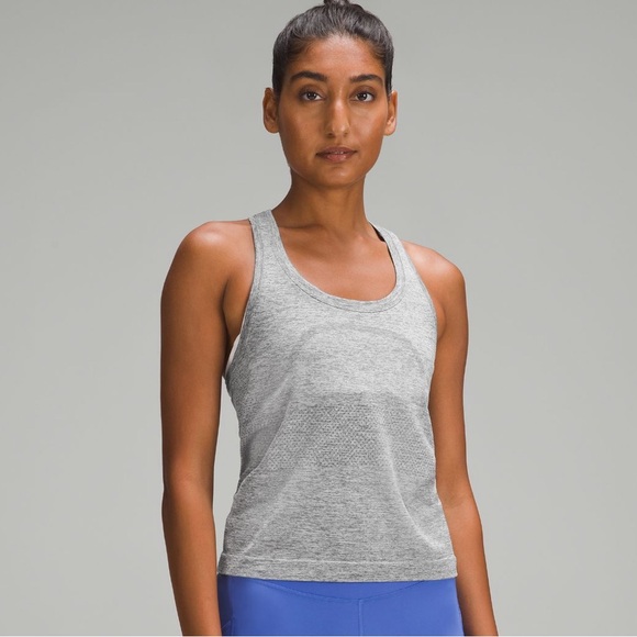 lululemon athletica Tops - Swiftly tank!